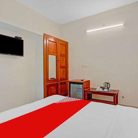 Flagship Hotel Adara Residency Thiruvananthapuram Exterior photo